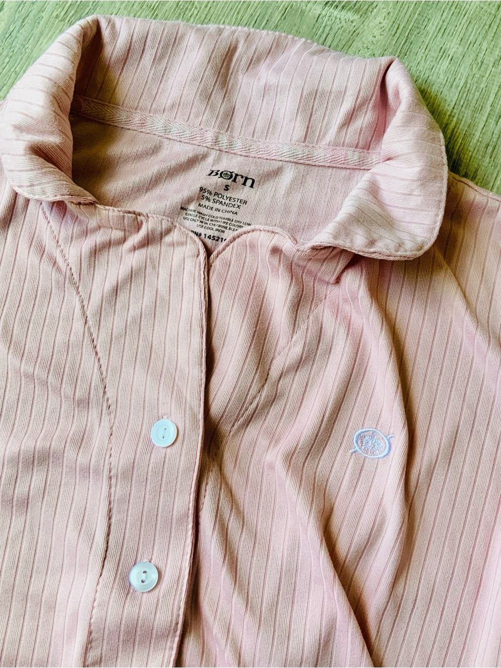 Born Ribbed Button Down Top & Shorts Pajama Set Small - Picture 9 of 14
